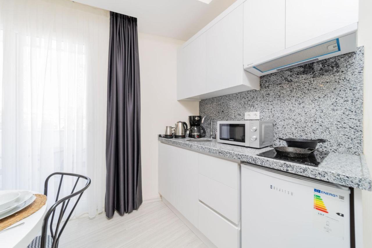 Hadrian Towers Hotell Antalya Exteriör bild