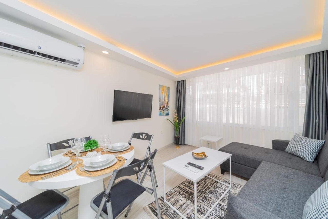 Hadrian Towers Hotell Antalya Exteriör bild